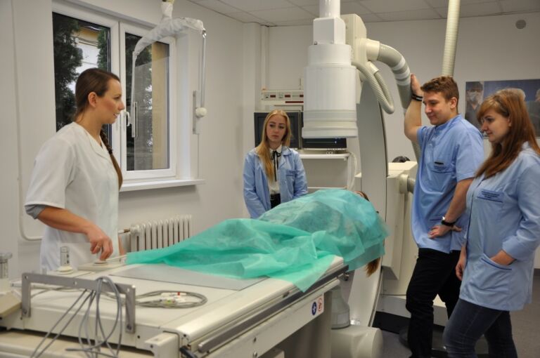 Szkolna pracownia hemodynamiczna.
