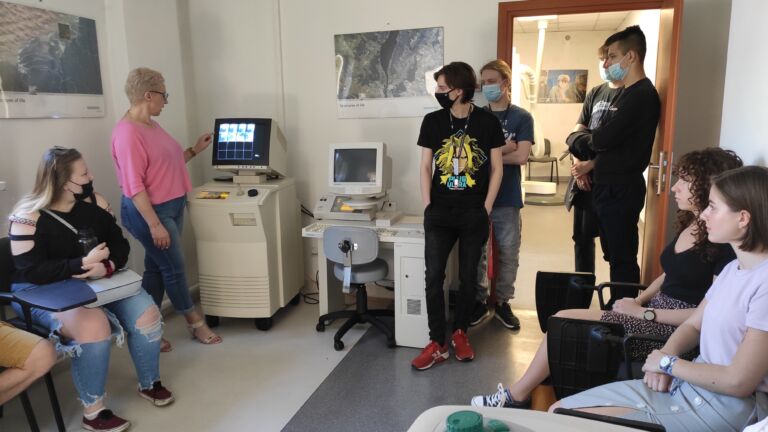 Szkolna pracownia hemodynamiczna.
